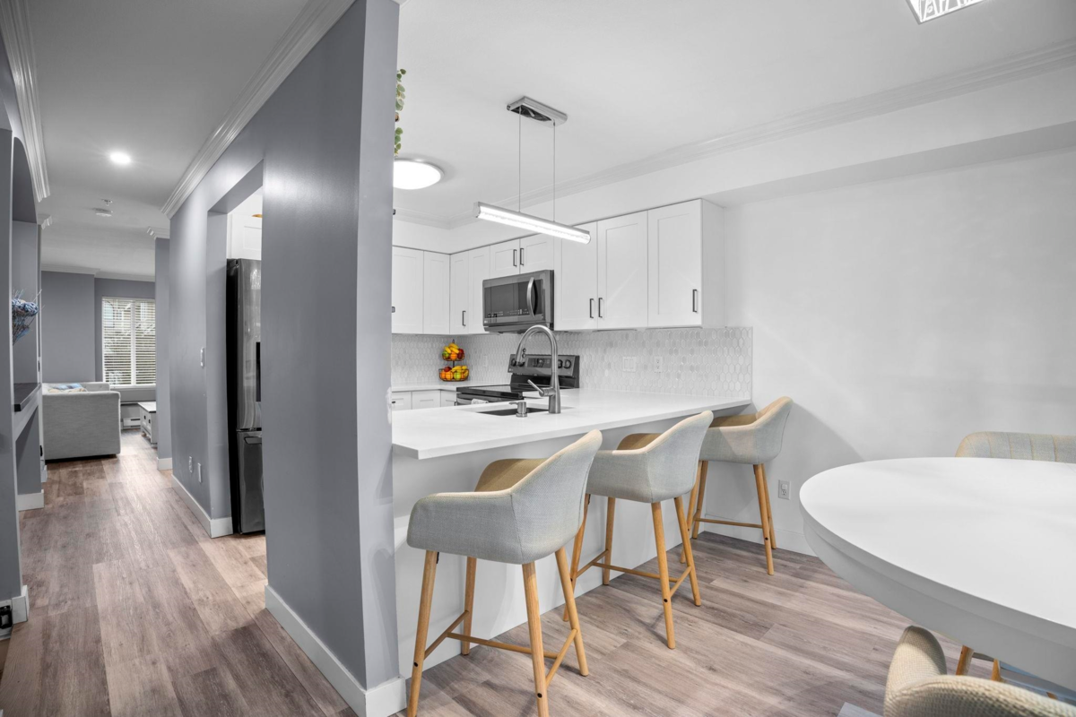 Walk-In Closet Photo of 24 19141 124 Avenue, Pitt Meadows, BC