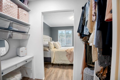 Hallway Photo of 24 19141 124 Avenue, Pitt Meadows, BC