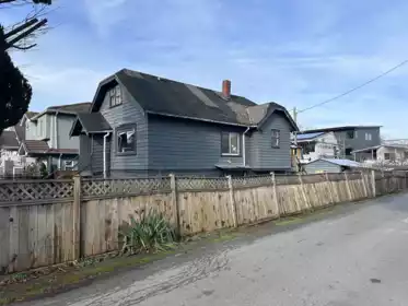 175 E 39th Avenue, Vancouver, BC, Vancouver — Single Family Residence for sale