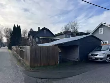 175 E 39th Avenue, Vancouver, BC, Vancouver — Single Family Residence for sale
