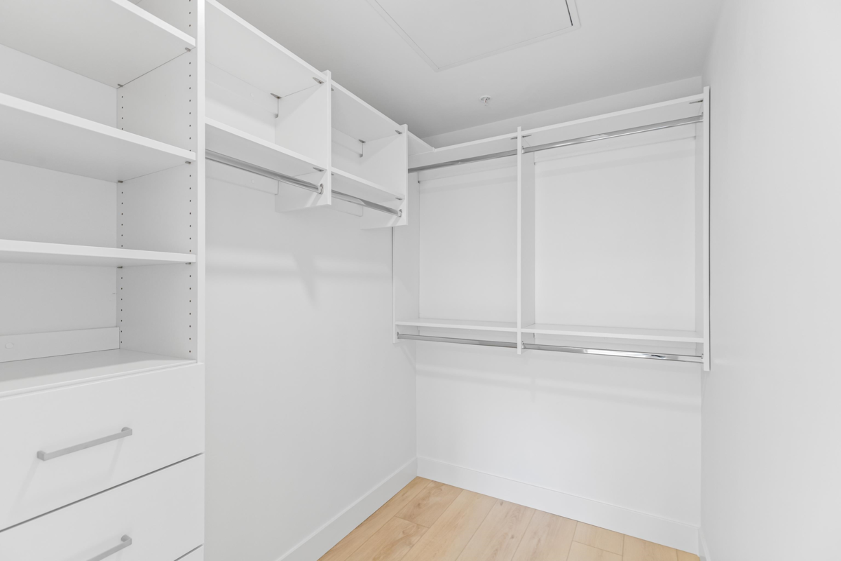 Powder Room Photo of 106 30494 Cardinal Avenue, Abbotsford, BC