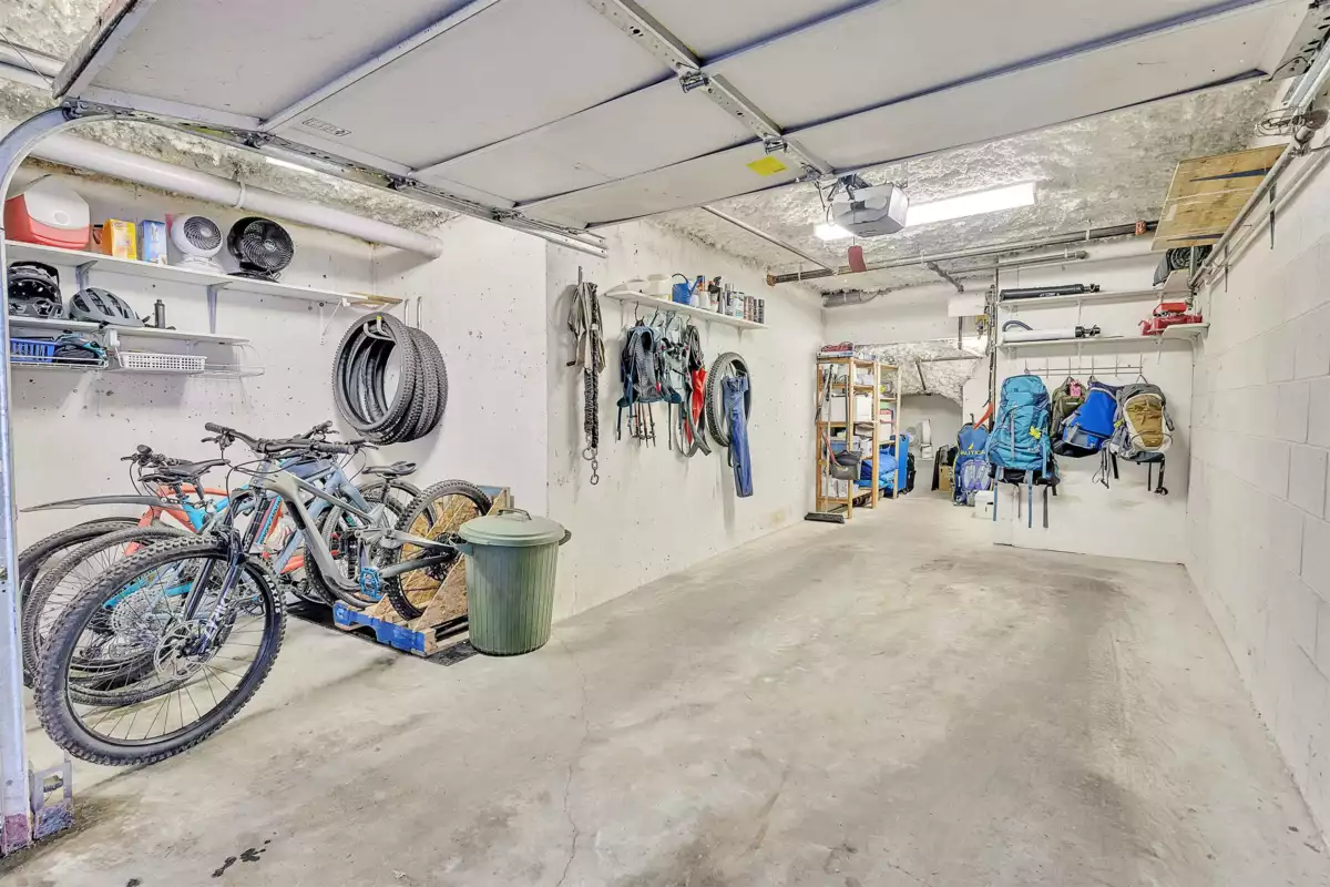 Powder Room Photo of 56 2422 Hawthorne Avenue, Port Coquitlam, BC