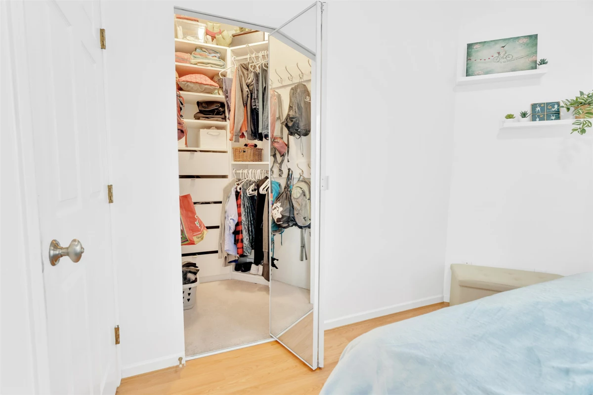 Primary Bedroom Photo of 56 2422 Hawthorne Avenue, Port Coquitlam, BC