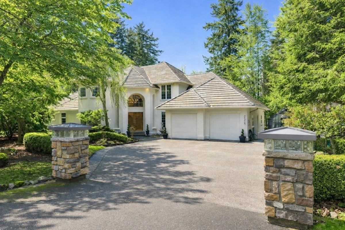 Exterior Front Photo of 35278 Gingerhills Drive, Abbotsford, BC