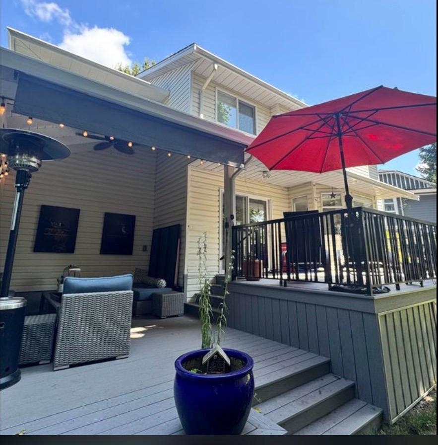 Hot Tub / Spa Photo of 18274 58a Avenue, Surrey, BC