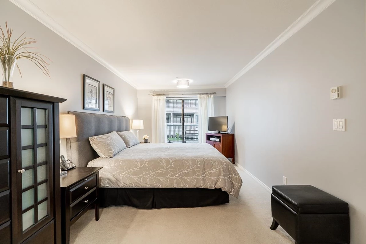 Bedroom 4 Photo of 209 15272 20 Avenue, Surrey, BC