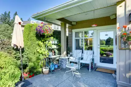 Backyard Photo of 33 18088 8 Avenue, Surrey, BC