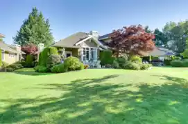 33 18088 8 Avenue, Surrey, BC