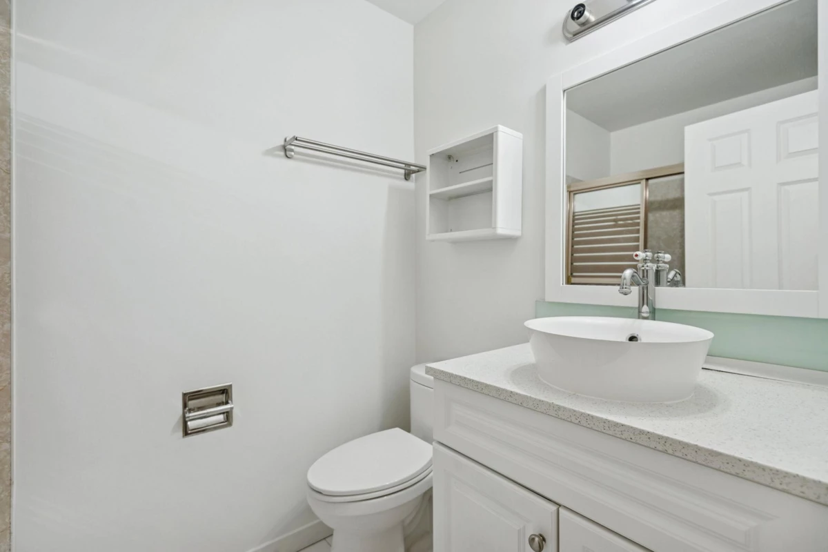 Hallway Photo of 121 3461 E 49th Avenue, Vancouver, BC