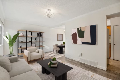 121 3461 E 49th Avenue, Vancouver, BC