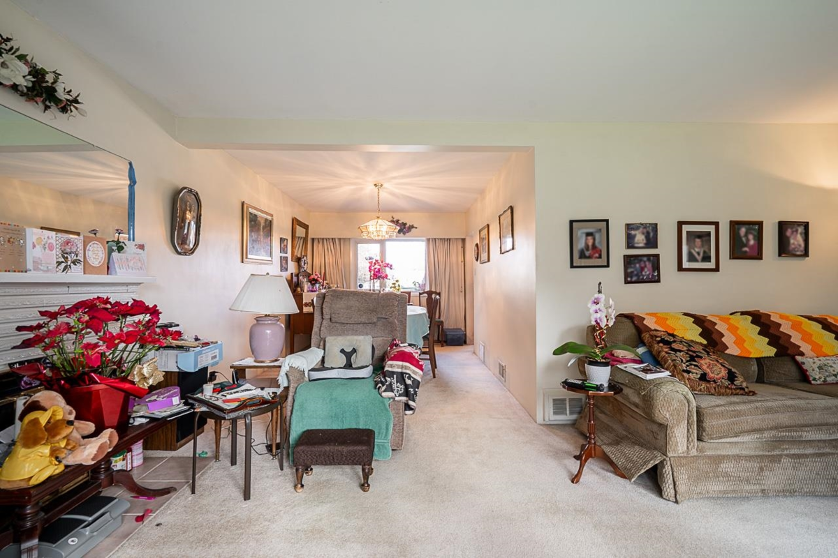 Kitchen Island Photo of 7430 Boundary Road, Burnaby, BC