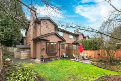 4721 Village Drive, Burnaby, BC, Greentree Village — 4 bed townhouse for sale