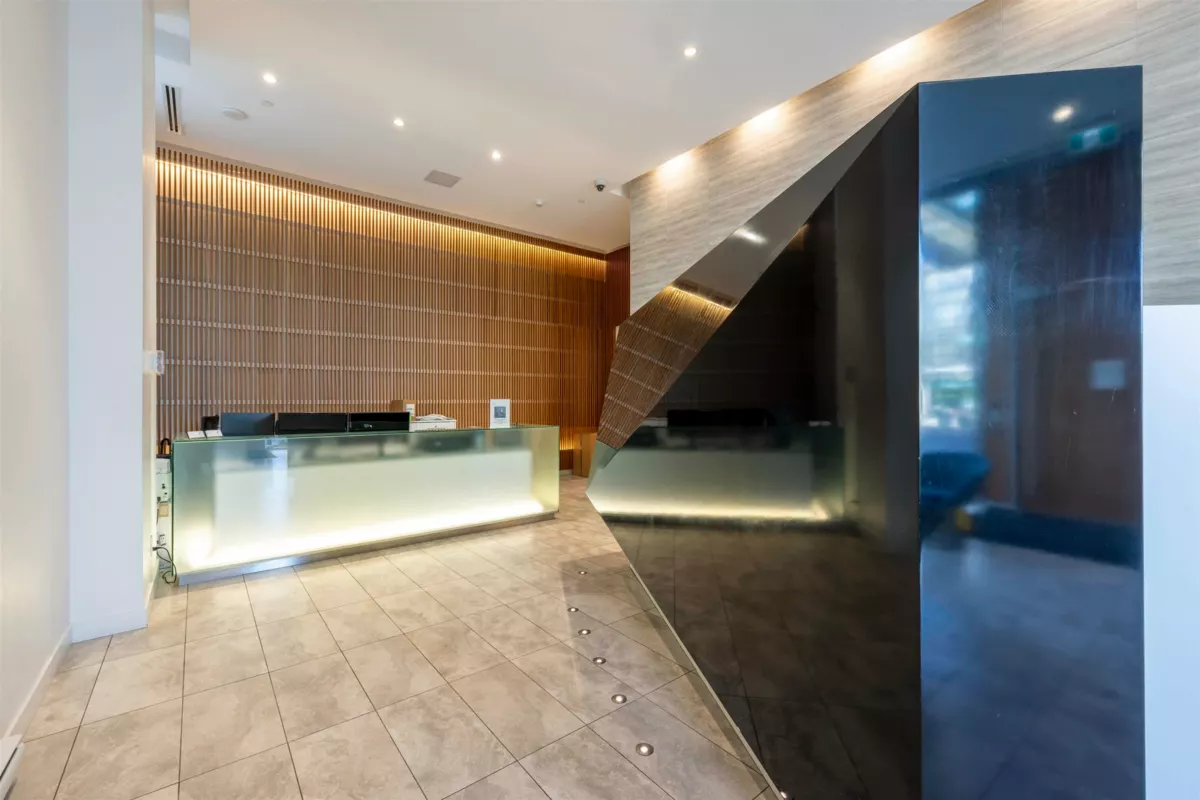 Backyard Photo of 1505 4638 Gladstone Street, Vancouver, BC