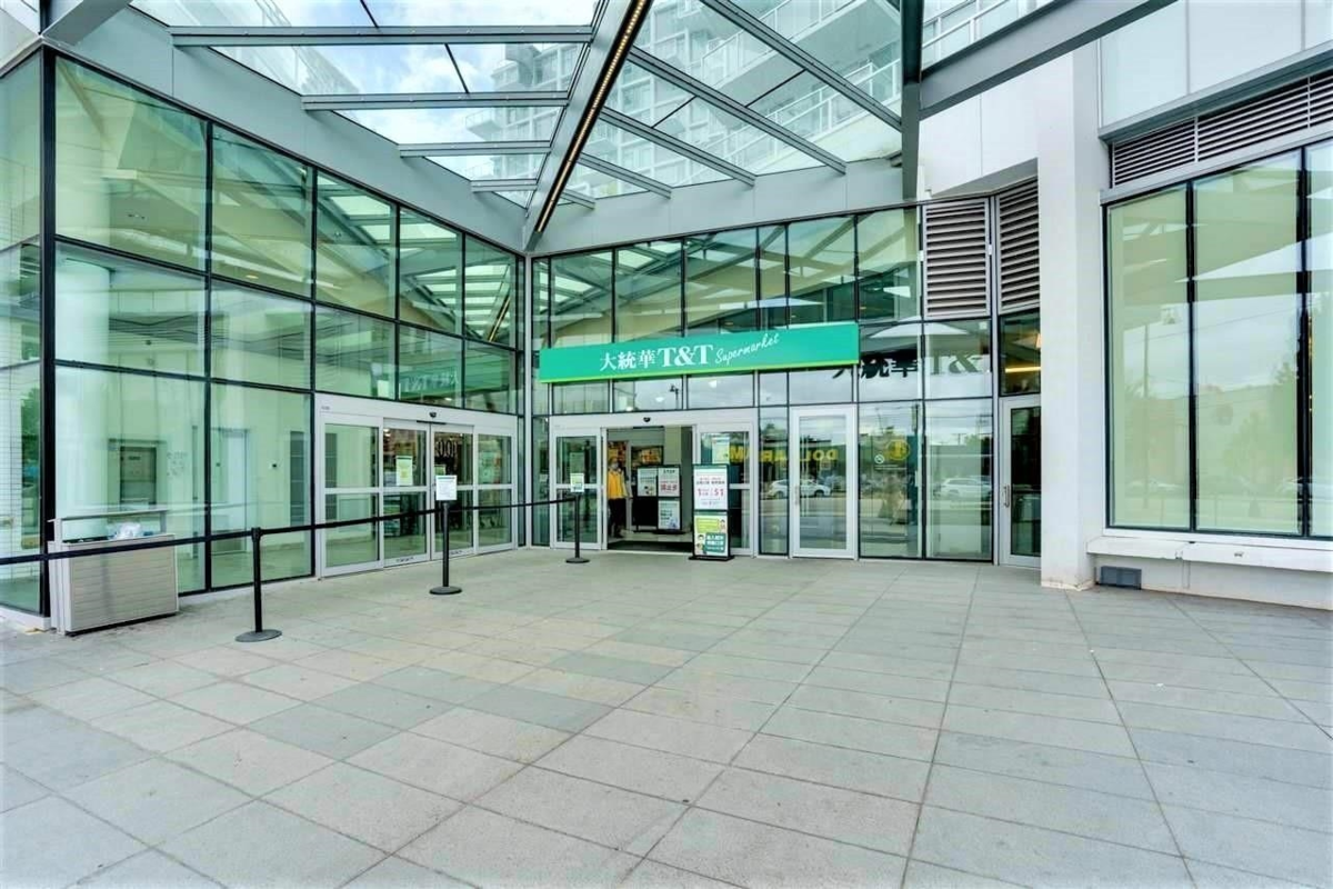 Exterior Rear Photo of 1505 4638 Gladstone Street, Vancouver, BC