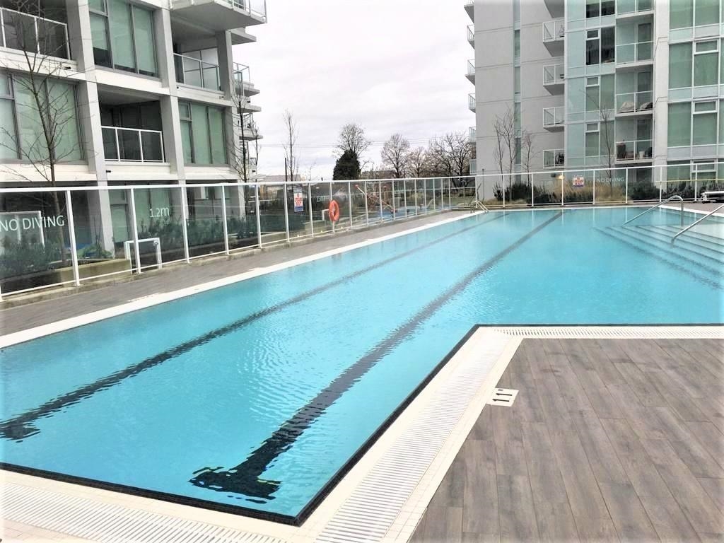 Mudroom Photo of 1505 4638 Gladstone Street, Vancouver, BC