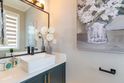 Laundry Room Photo of 2 1211 Thomas Avenue, Coquitlam, BC
