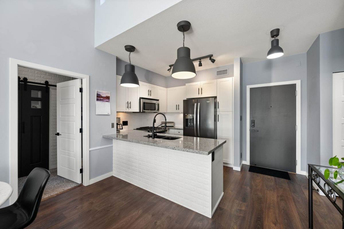 Primary Bathroom Photo of 409 23215 Billy Brown Road, Langley, BC