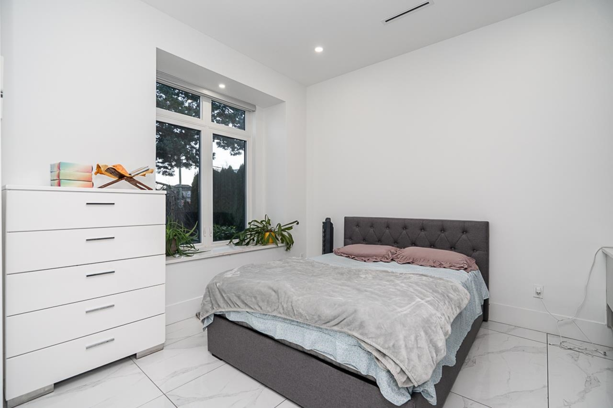 Bedroom 4 Photo of 14517 72 Avenue, Surrey, BC