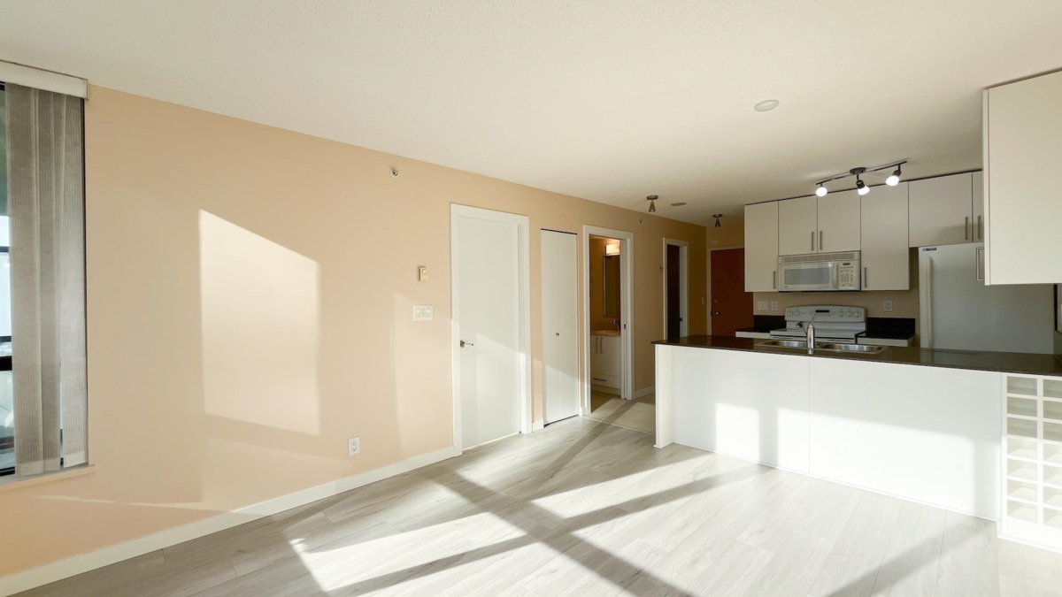 Family Room Photo of 407 928 Homer Street, Vancouver, BC