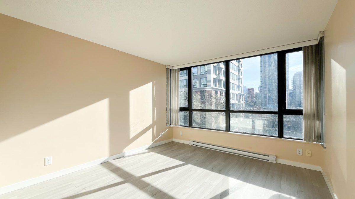 Primary Bedroom Photo of 407 928 Homer Street, Vancouver, BC