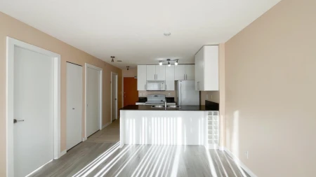 407 928 Homer Street, Vancouver, BC