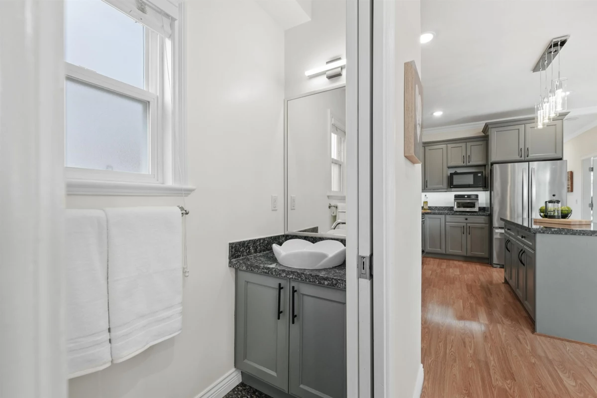 Primary Bedroom Photo of 6953 192 Street, Surrey, BC