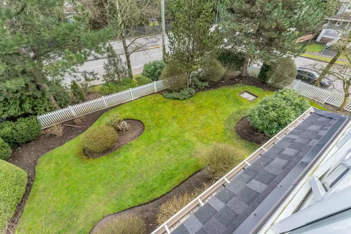 Outdoor Kitchen Photo of 21 15188 62a Avenue, Surrey, BC