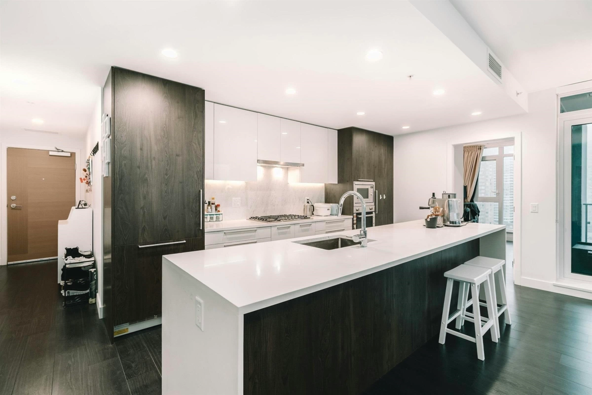 Family Room Photo of 1608 6398 Silver Avenue, Burnaby, BC