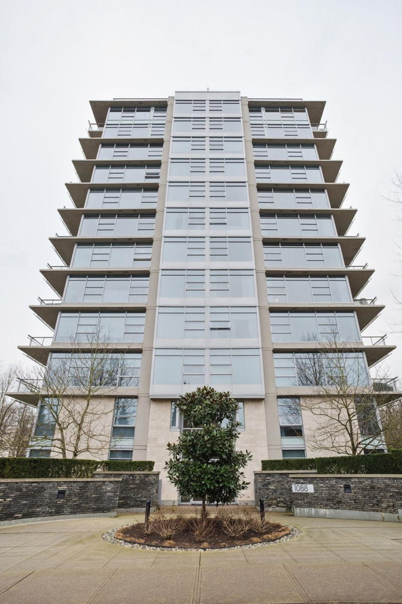 Garage Interior Photo of 602 1088 W 14th Avenue, Vancouver, BC