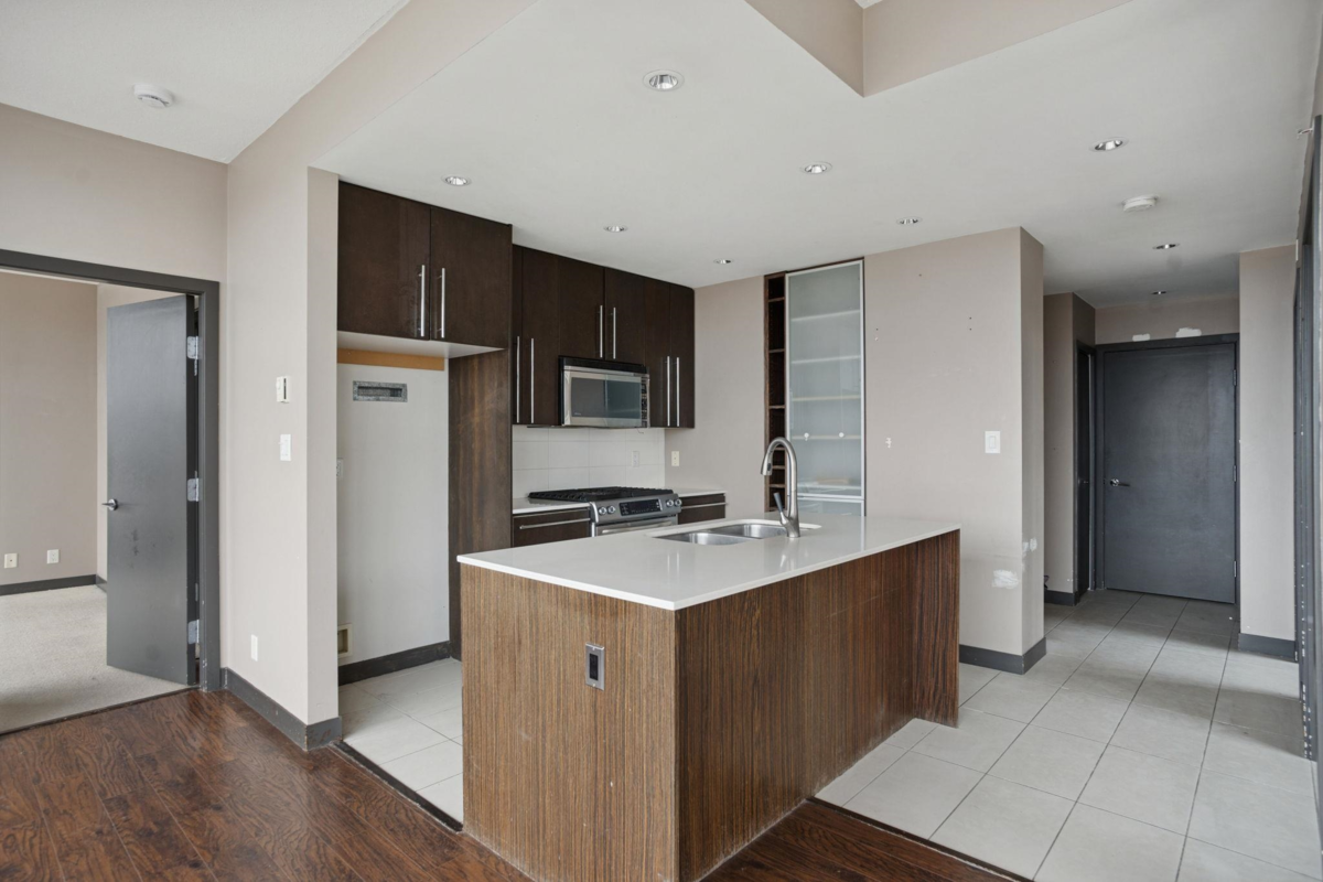 Primary Bedroom Photo of 602 1088 W 14th Avenue, Vancouver, BC