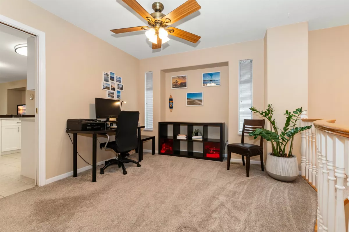 Kitchen Photo of 3268 Vincent Street, Port Coquitlam, BC
