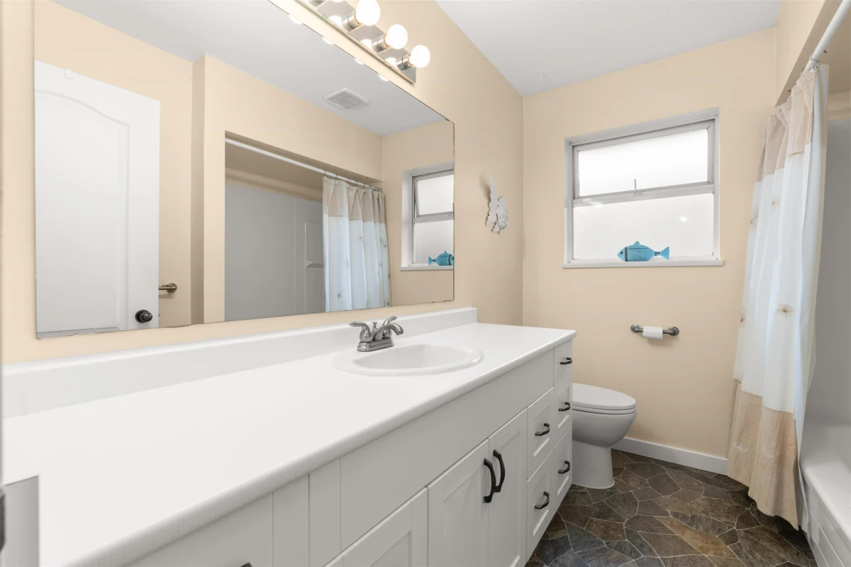 Loft / Bonus Room Photo of 4967 Laurel Avenue, Sechelt, BC