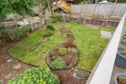 Backyard Photo of 4967 Laurel Avenue, Sechelt, BC