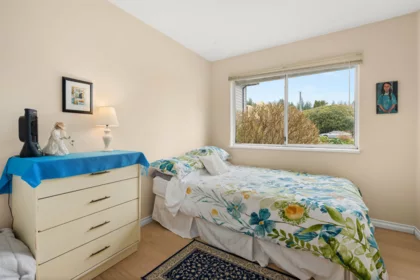 Powder Room Photo of 4967 Laurel Avenue, Sechelt, BC