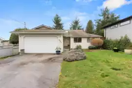 4967 Laurel Avenue, Sechelt, BC