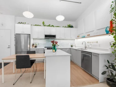 314 2416 W 3rd Avenue, Vancouver, BC