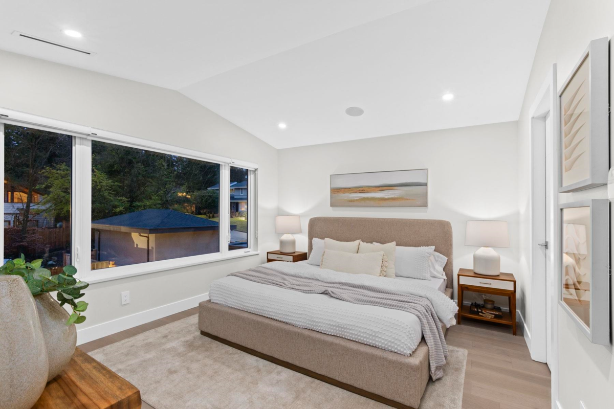 Basement Recreation Room Photo of 3073 Fromme Road, North Vancouver, BC