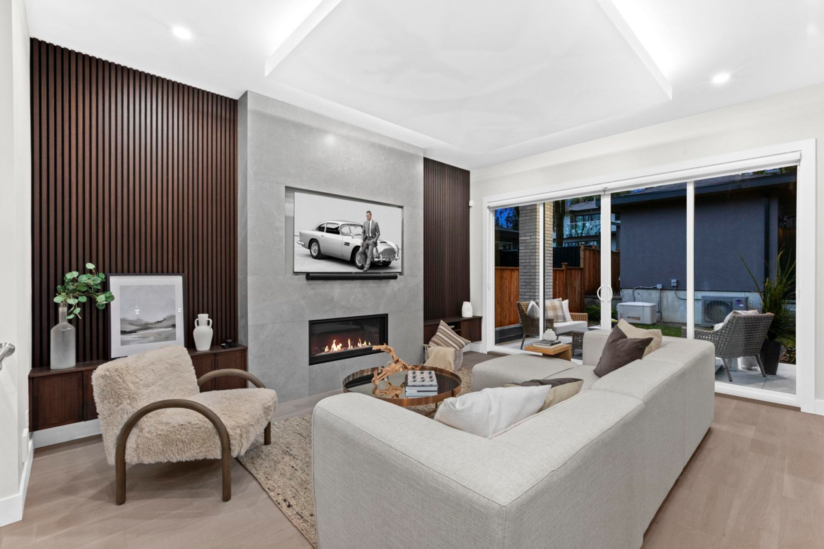 Guest Bathroom Photo of 3073 Fromme Road, North Vancouver, BC