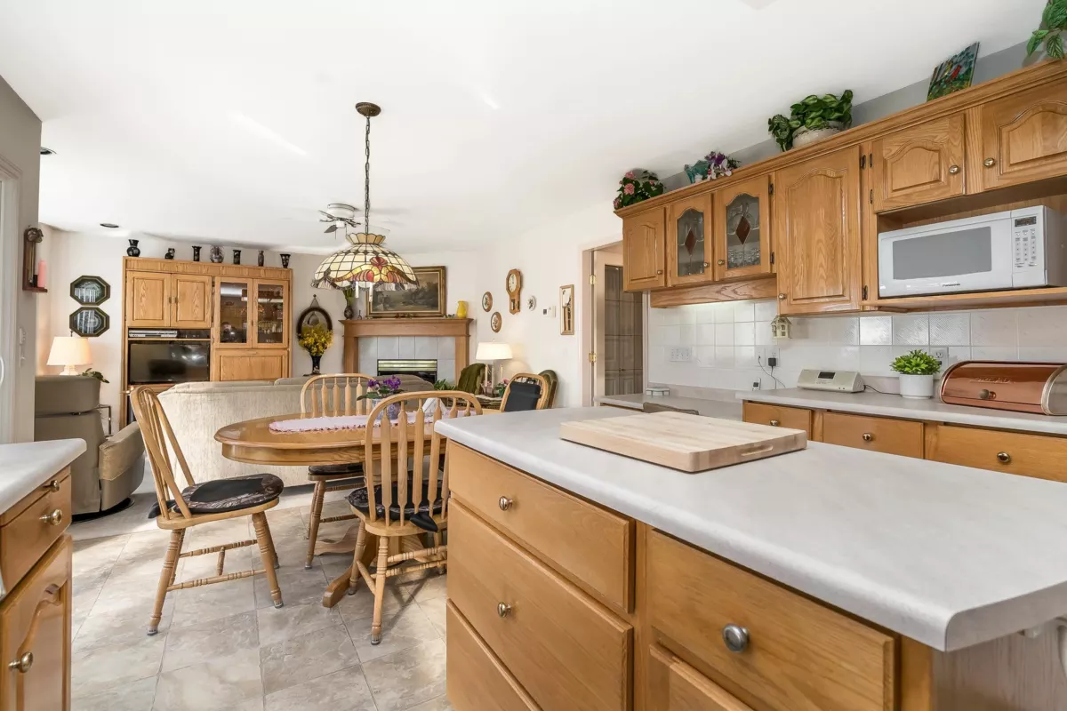 Bedroom 2 Photo of 22120 46a Avenue, Langley, BC