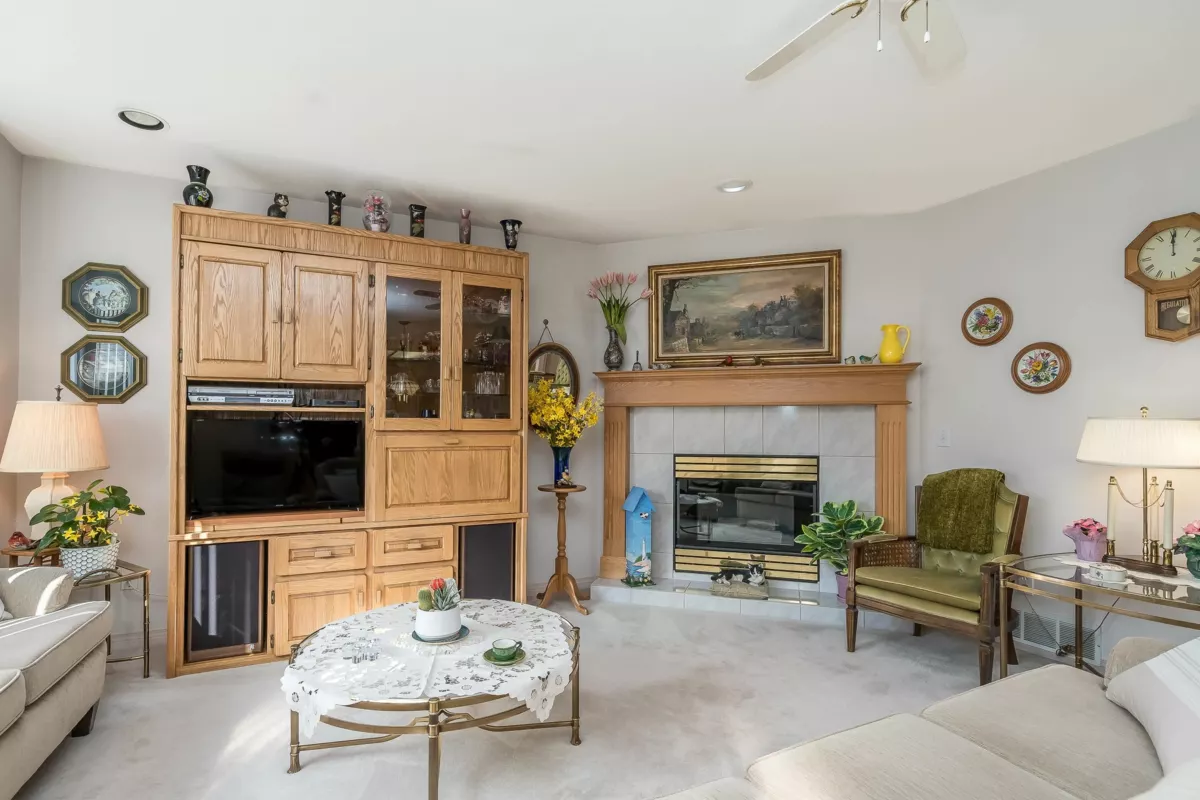 Bedroom 4 Photo of 22120 46a Avenue, Langley, BC