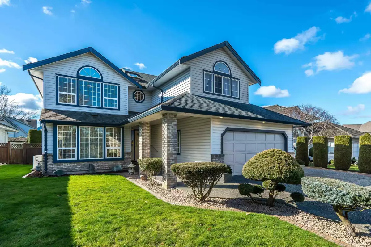 Community Amenities Photo (Clubhouse) of 22120 46a Avenue, Langley, BC