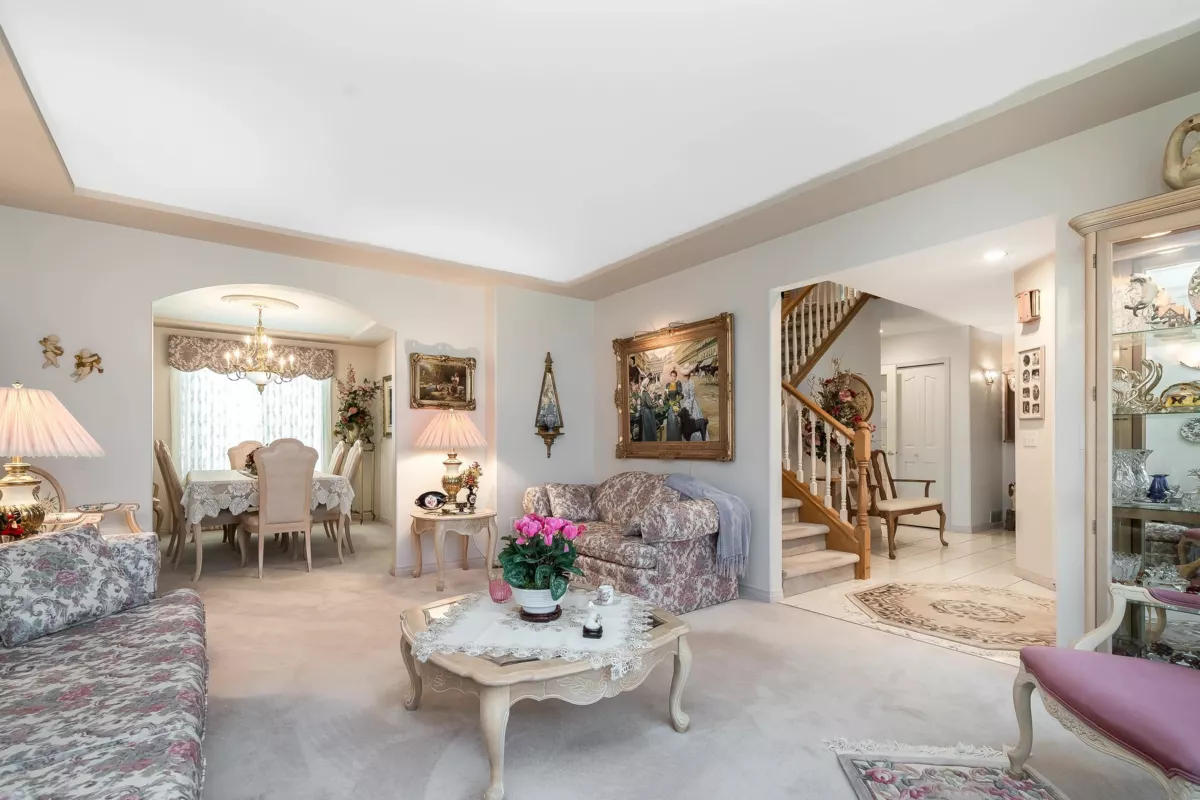 Family Room Photo of 22120 46a Avenue, Langley, BC