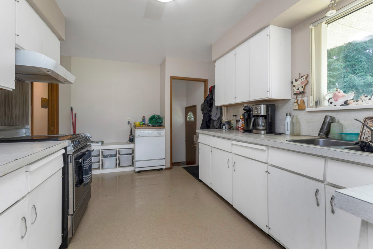 Pantry Photo of 8591 Howell Road, Mission, BC