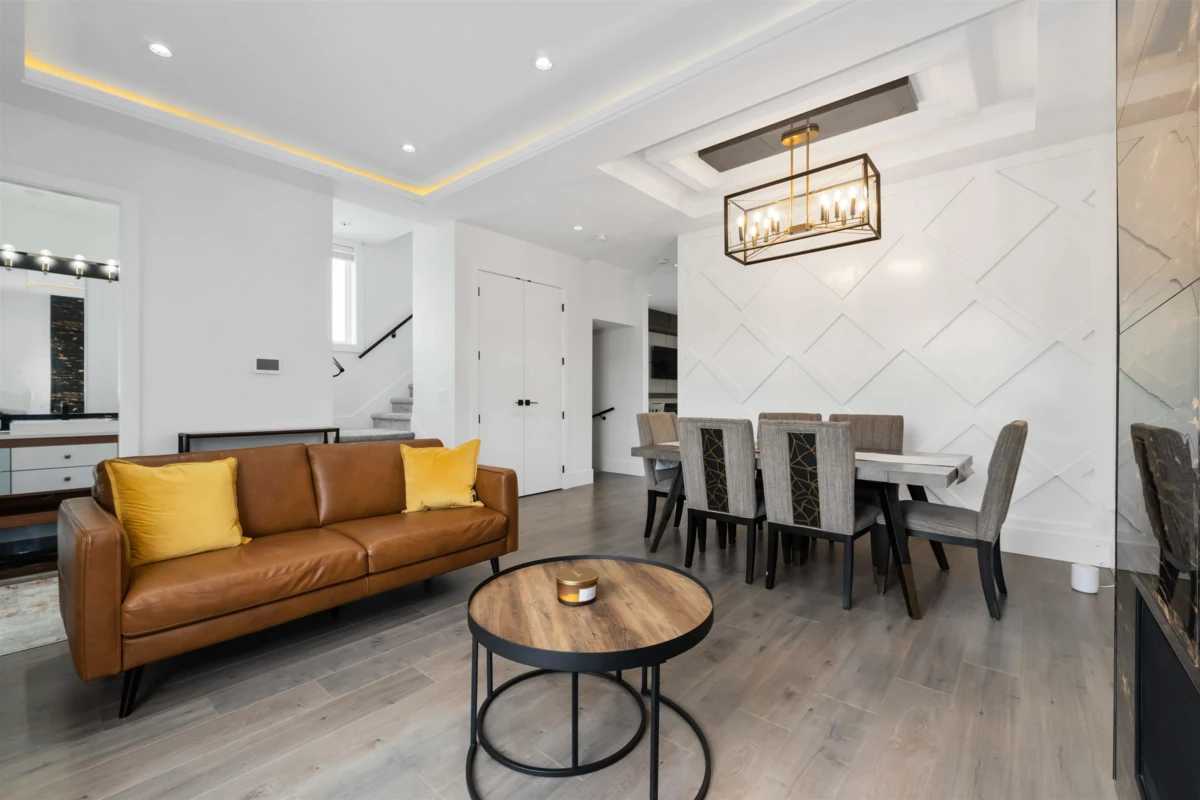 Family Room Photo of 7065 194a Street, Surrey, BC