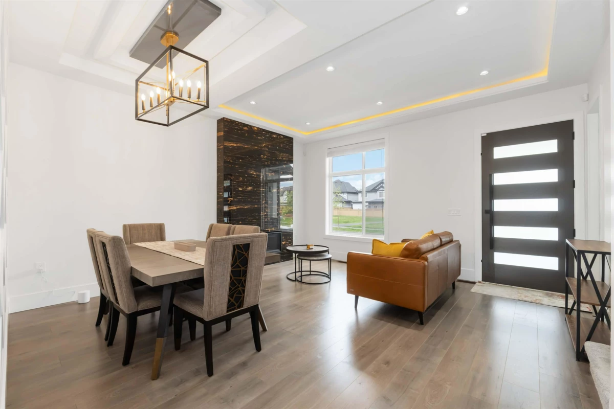 Living Room Photo of 7065 194a Street, Surrey, BC