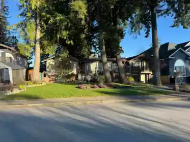 697 Folsom Street, Coquitlam, BC