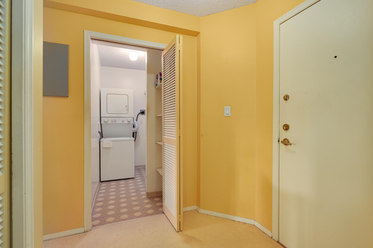 Guest Bathroom Photo of 304 2256 W 7th Avenue, Vancouver, BC