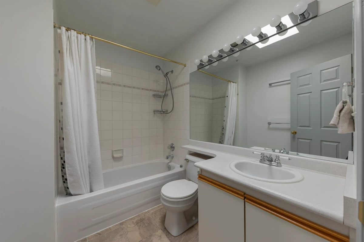 Guest Bathroom Photo of E309 40180 Willow Crescent, Squamish, BC