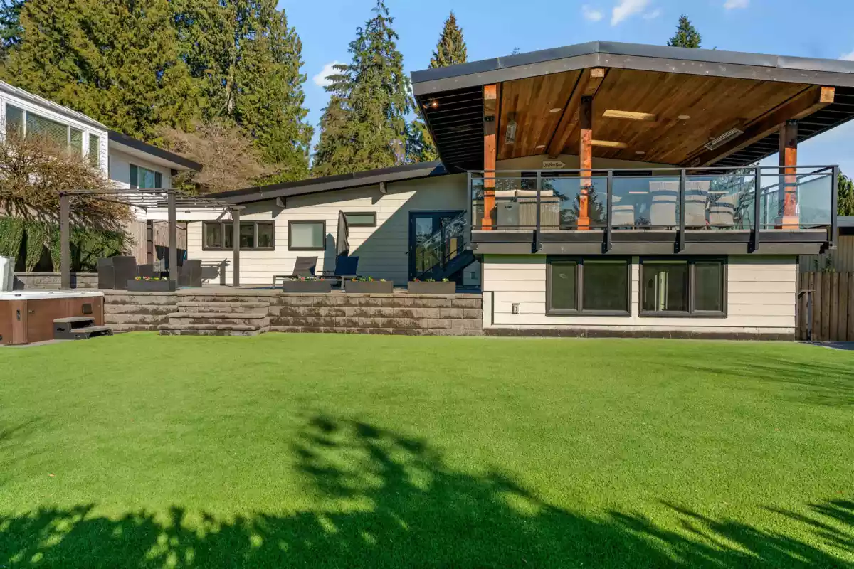 Garden / Landscaping Photo of 2907 Eddystone Crescent, North Vancouver, BC