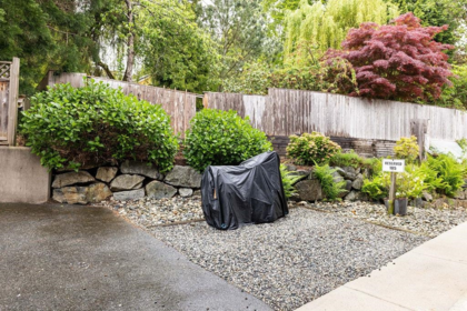 Front Yard Photo of 105 414 Gower Point Road, Gibsons, BC